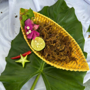 Bò khô làm từ thịt tươi